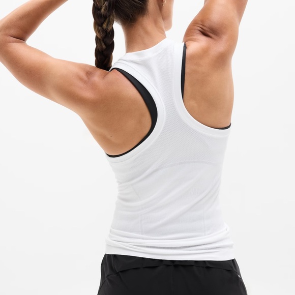 EUC athleta Momentum Seamless Tank in white - Picture 2 of 8